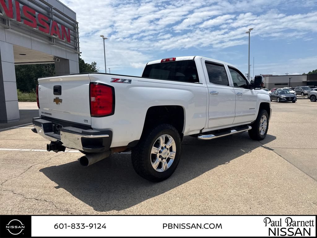 Used 2017 Chevrolet Silverado 2500 LTZ w/ Duramax Plus Package AWD/4WD image 4