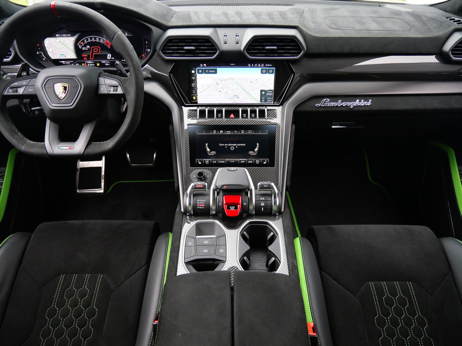 Used 2024 Lamborghini Urus Performante AWD/4WD image 7