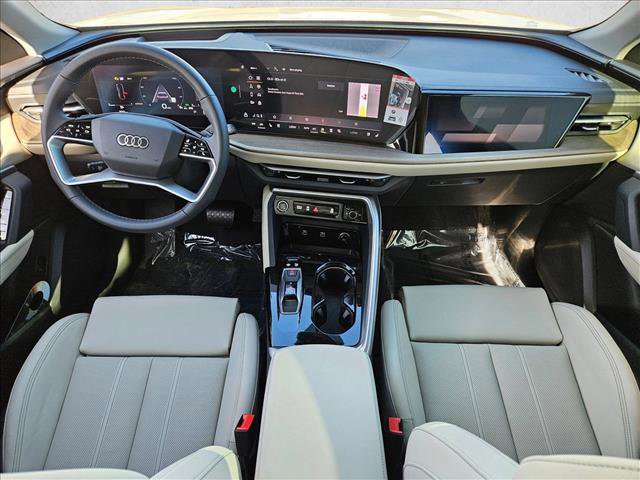 New 2025 Audi Q5 Prestige image 14