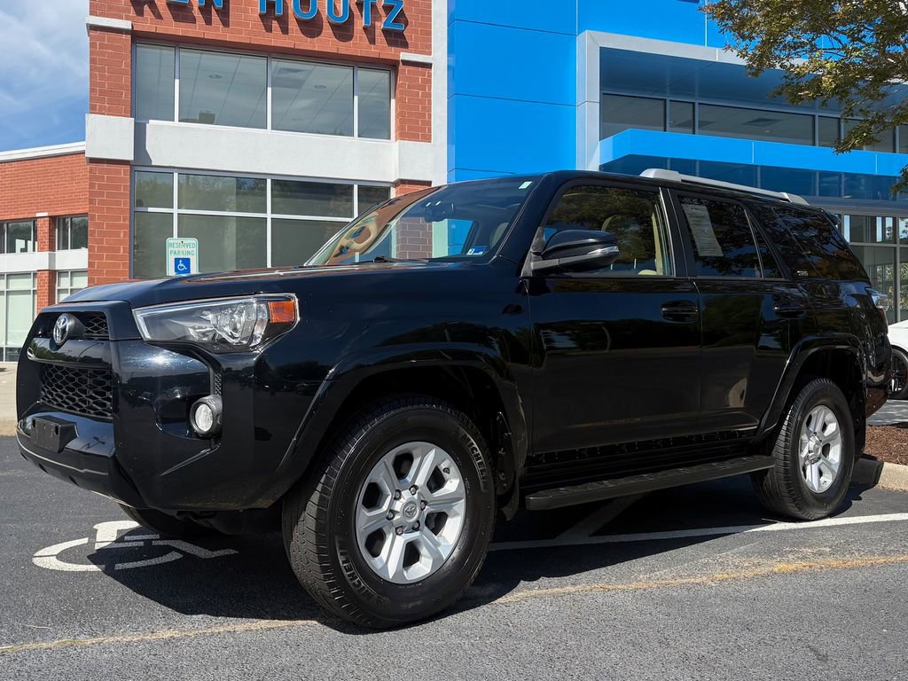Used 2018 Toyota 4Runner SR5 Premium AWD/4WD image 1