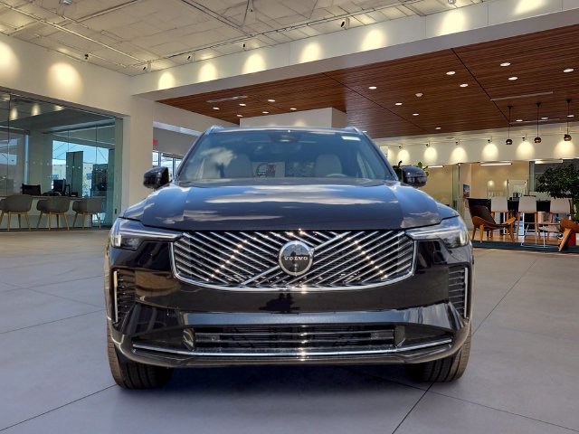 New 2027 Volvo XC90 B6 Plus AWD/4WD image 6