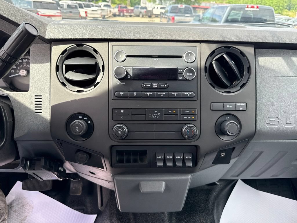 Used 2016 Ford F250 XL w/ XL Appearance Package AWD/4WD image 7