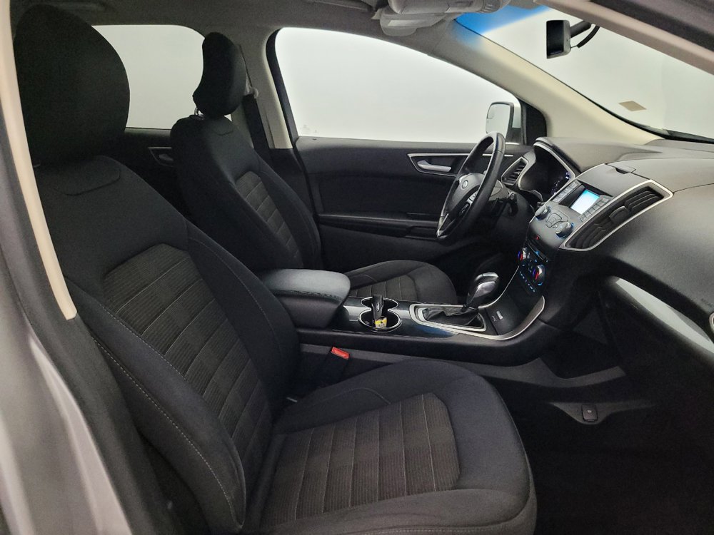 Used 2015 Ford Edge SEL FWD image 21