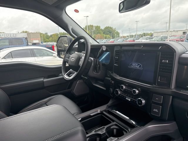 New 2026 Ford F250 Lariat image 24