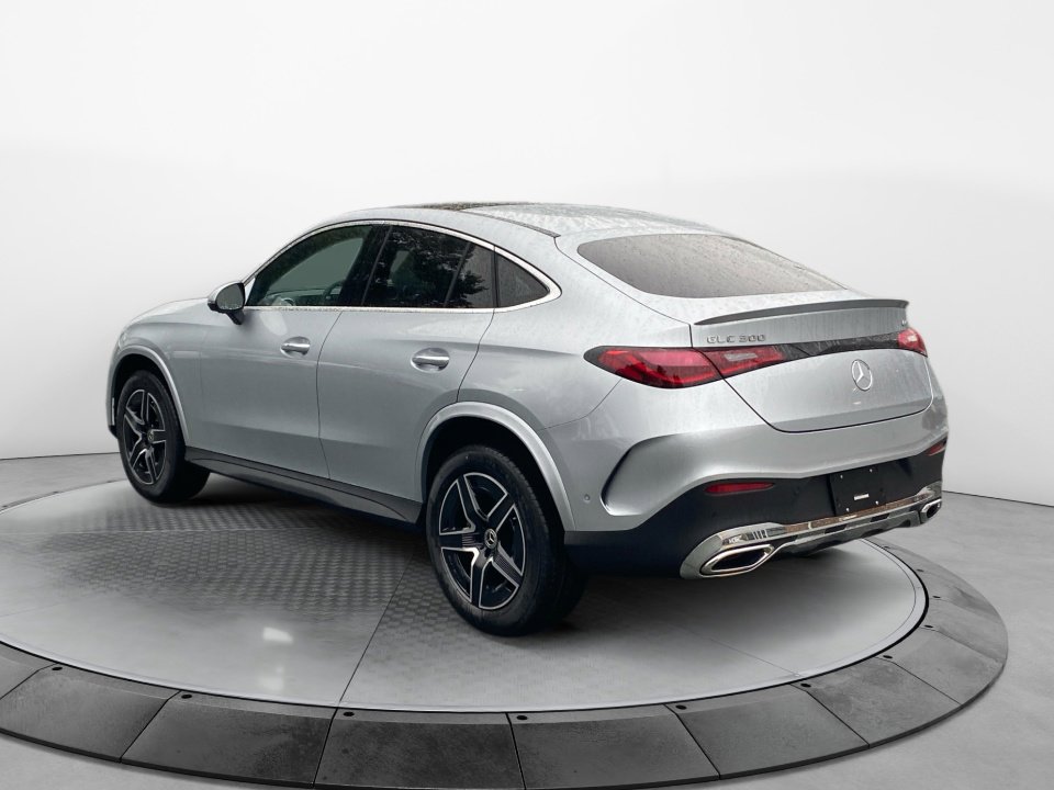New 2026 Mercedes-Benz GLC 300 4MATIC Coupe image 5