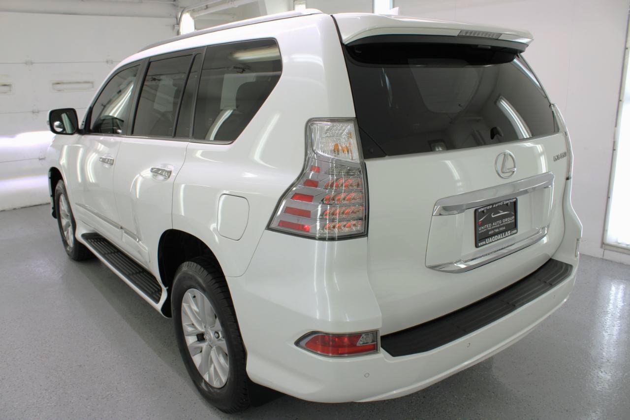 Used 2016 Lexus GX 460 w/ Premium Package AWD/4WD image 7