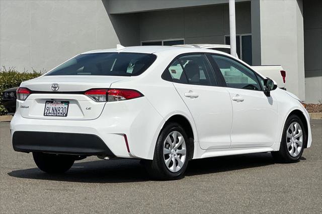 Certified 2024 Toyota Corolla LE FWD image 2