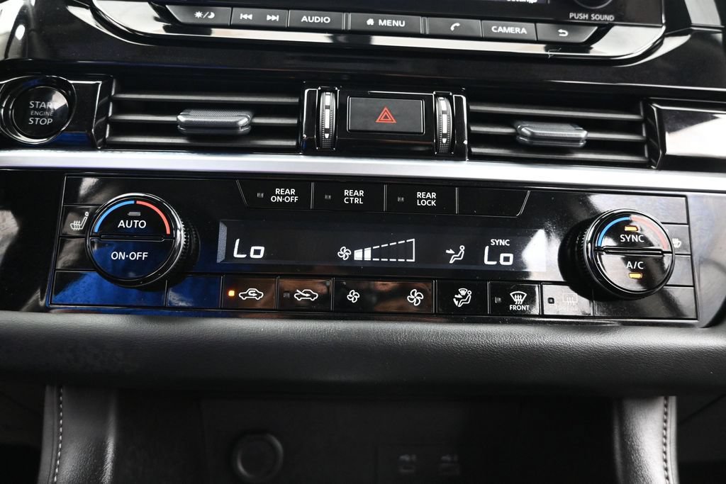 Used 2025 Nissan Pathfinder SV w/ SV Premium Package AWD/4WD image 19