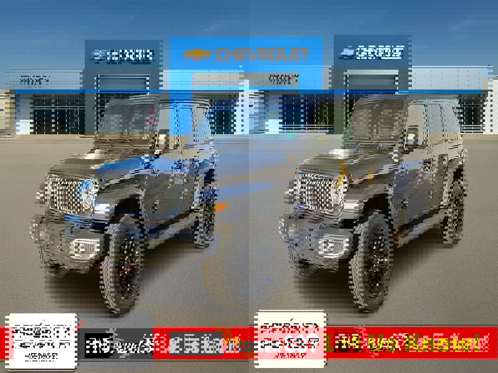 Used 2025 Jeep Wrangler Sahara image 1