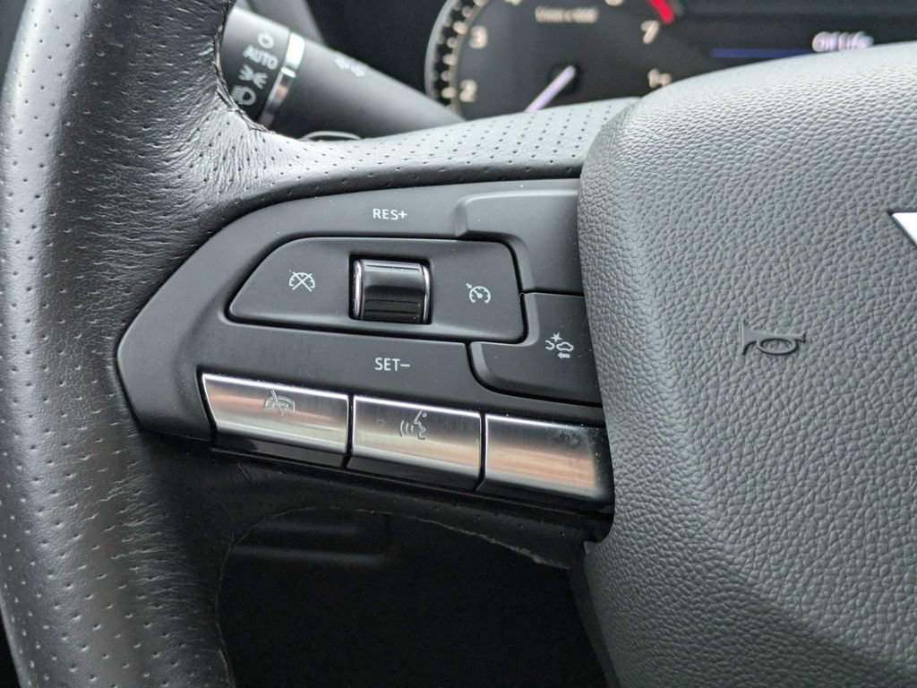 Used 2023 Cadillac XT4 Sport FWD image 25