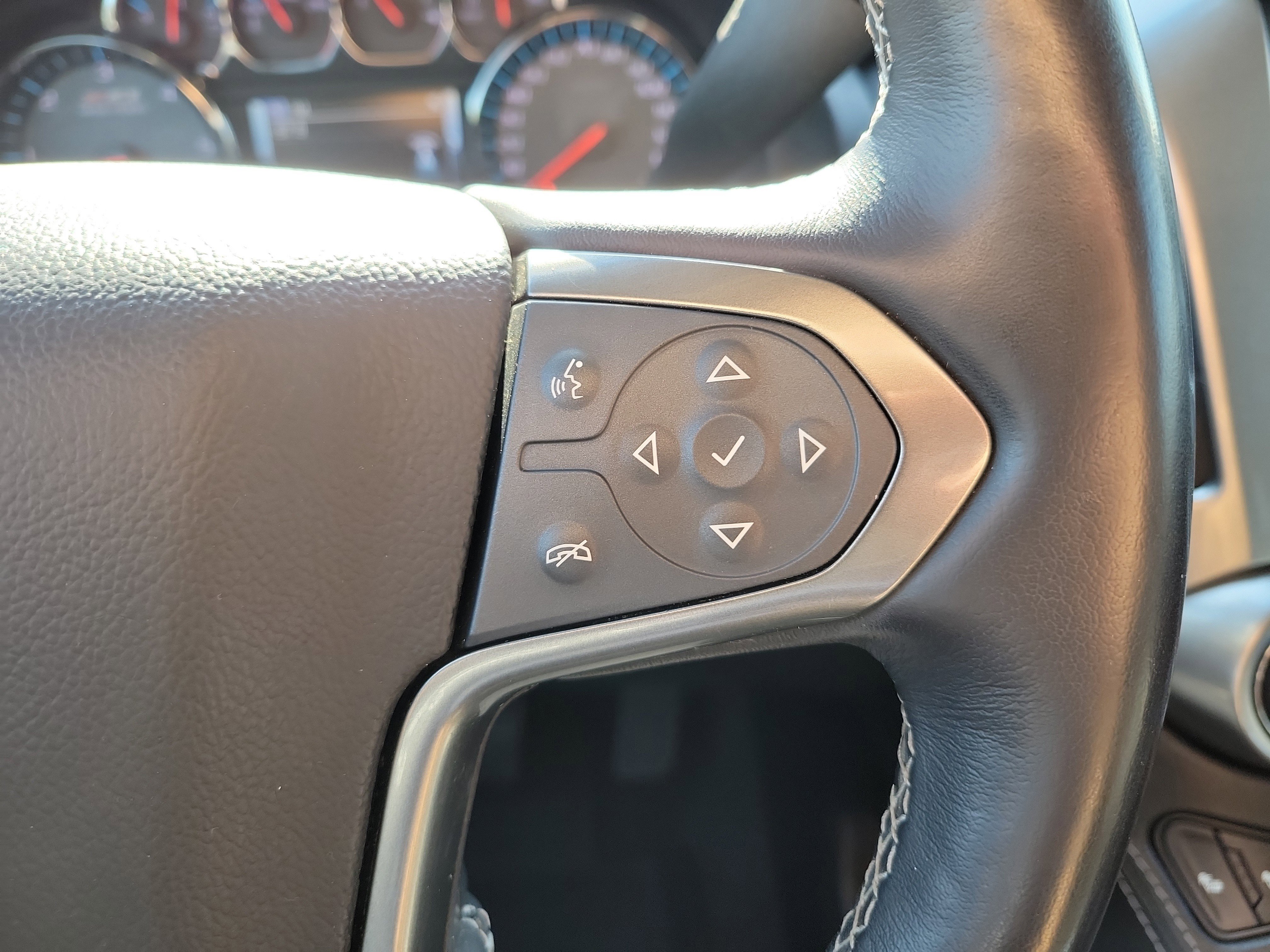 Used 2020 Chevrolet Tahoe LT AWD/4WD image 31