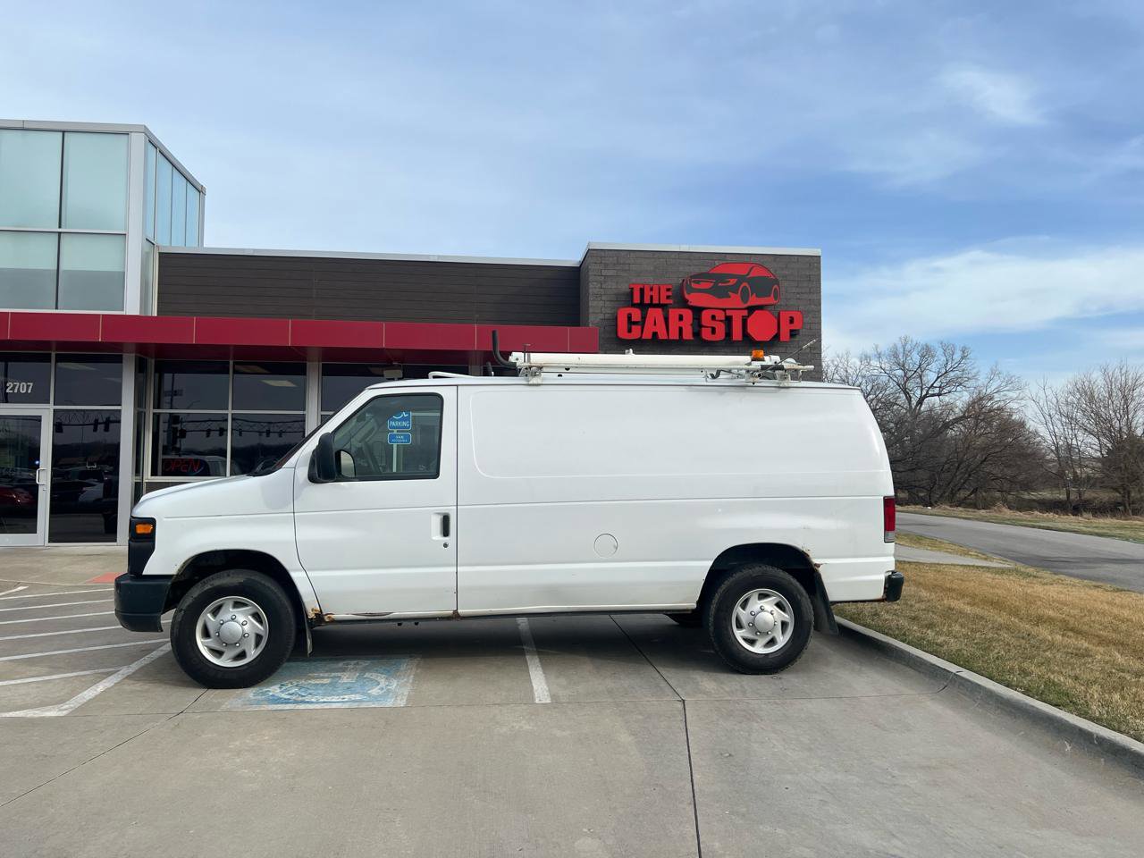 Used 2012 Ford E-250 and Econoline 250 image 1