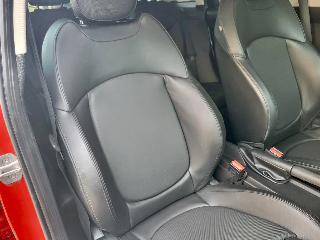 Used 2015 MINI Cooper S image 37