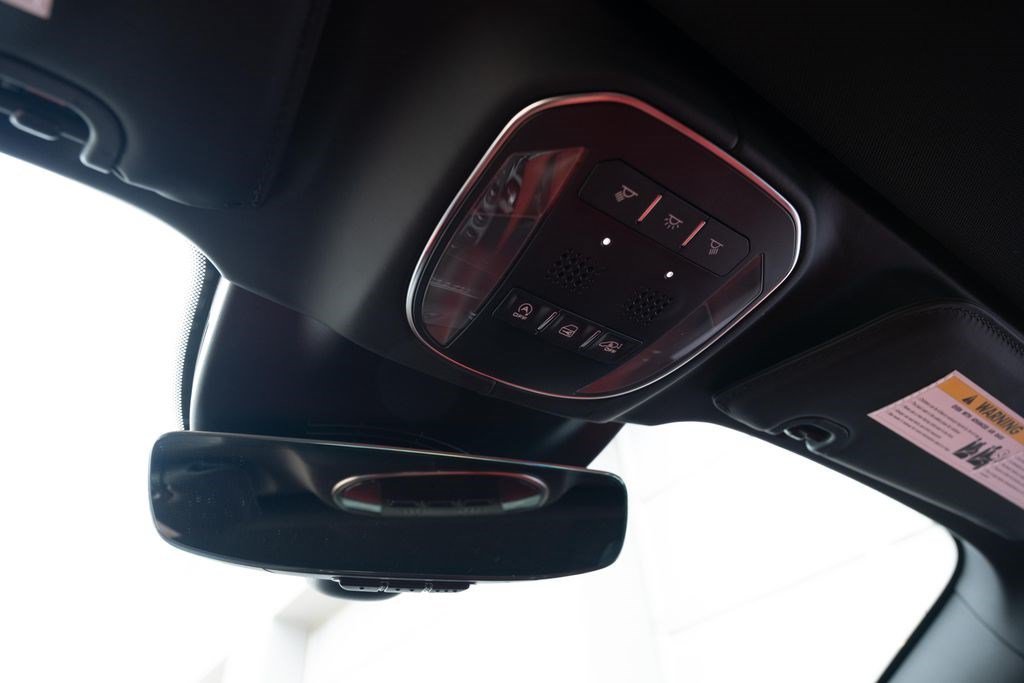 Used 2022 Ferrari Portofino M RWD image 55