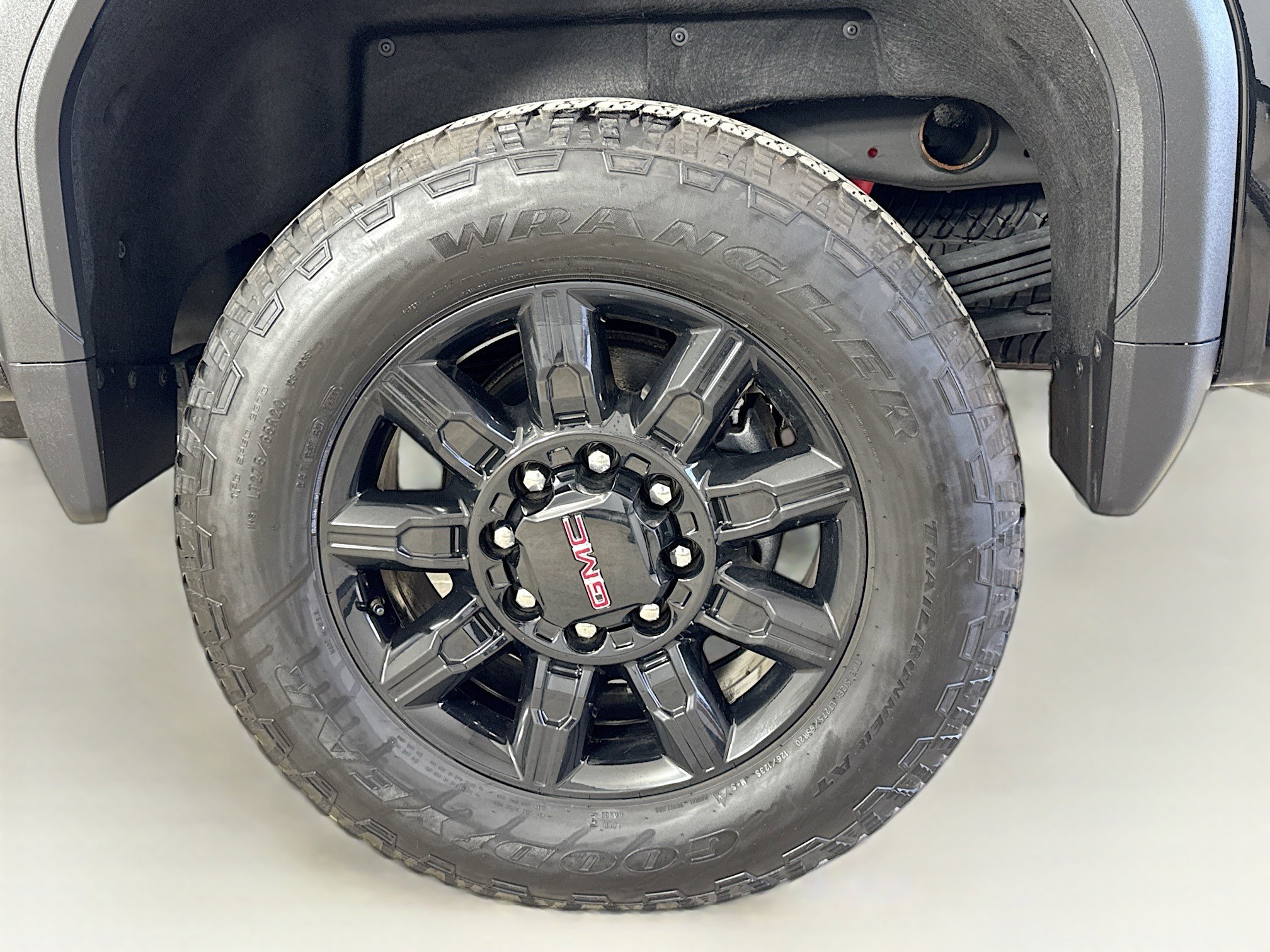 Used 2024 GMC Sierra 2500 AT4 w/ Technology Package image 34