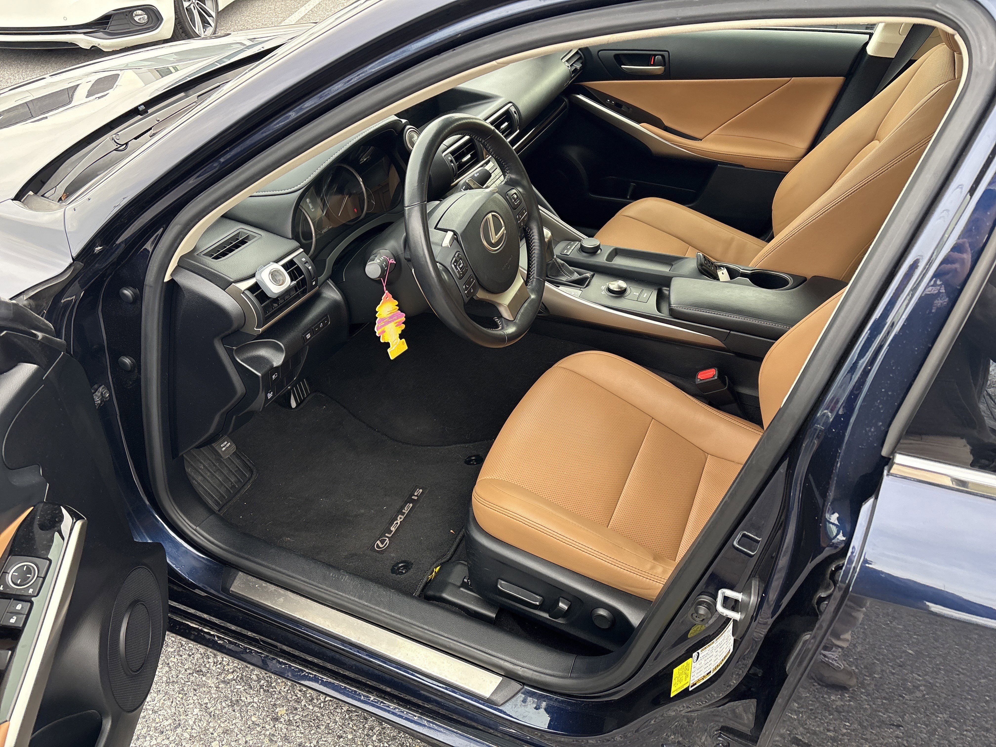 Used 2019 Lexus IS 300 AWD w/ Accessory Package 2 image 10