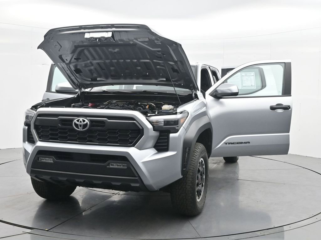 Used 2024 Toyota Tacoma TRD Off-Road image 42