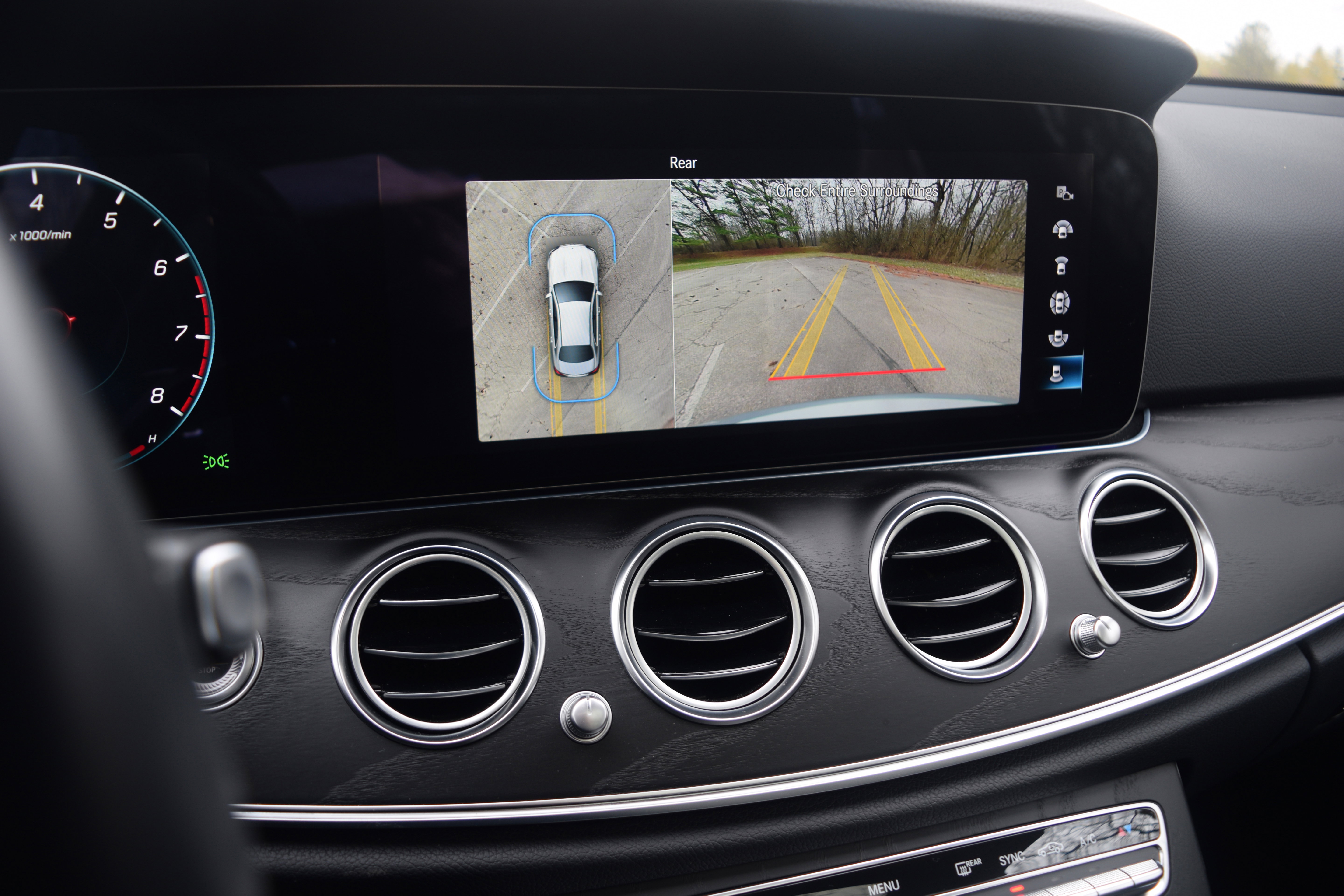 Used 2022 Mercedes-Benz E 350 4MATIC Sedan image 10