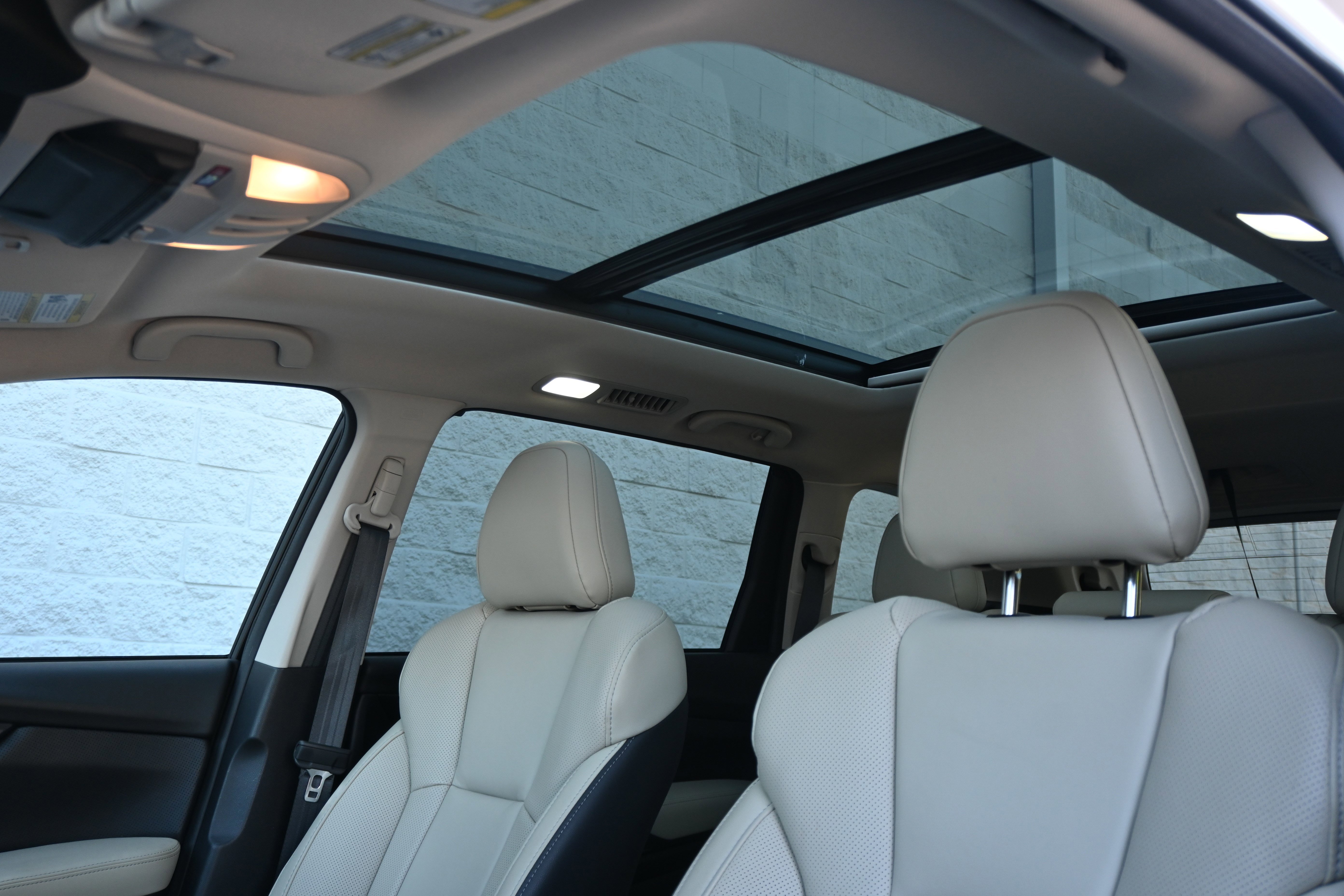 Used 2024 Subaru Ascent Limited w/ Technology Package image 30