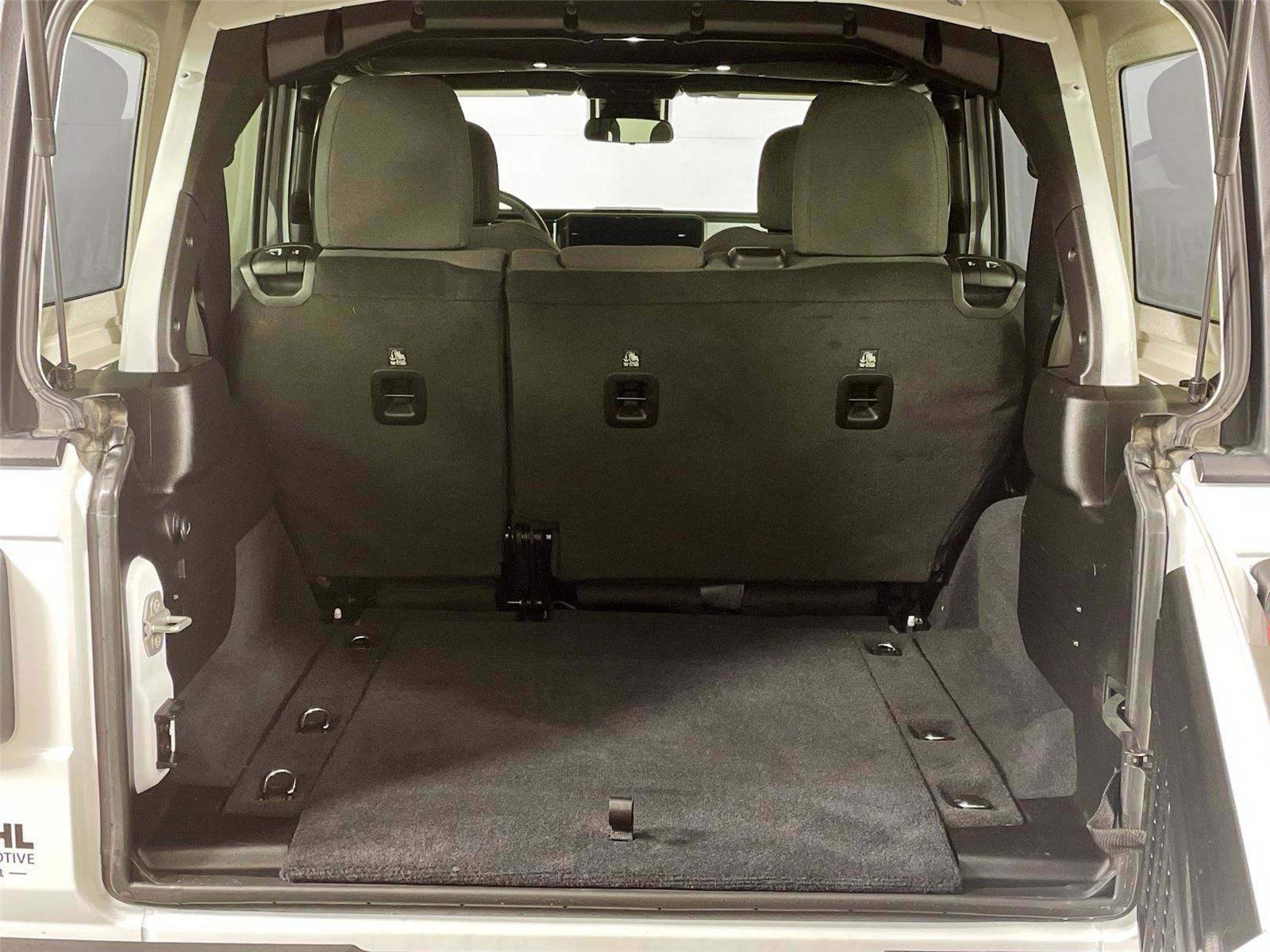 Used 2024 Jeep Wrangler Sport S image 24