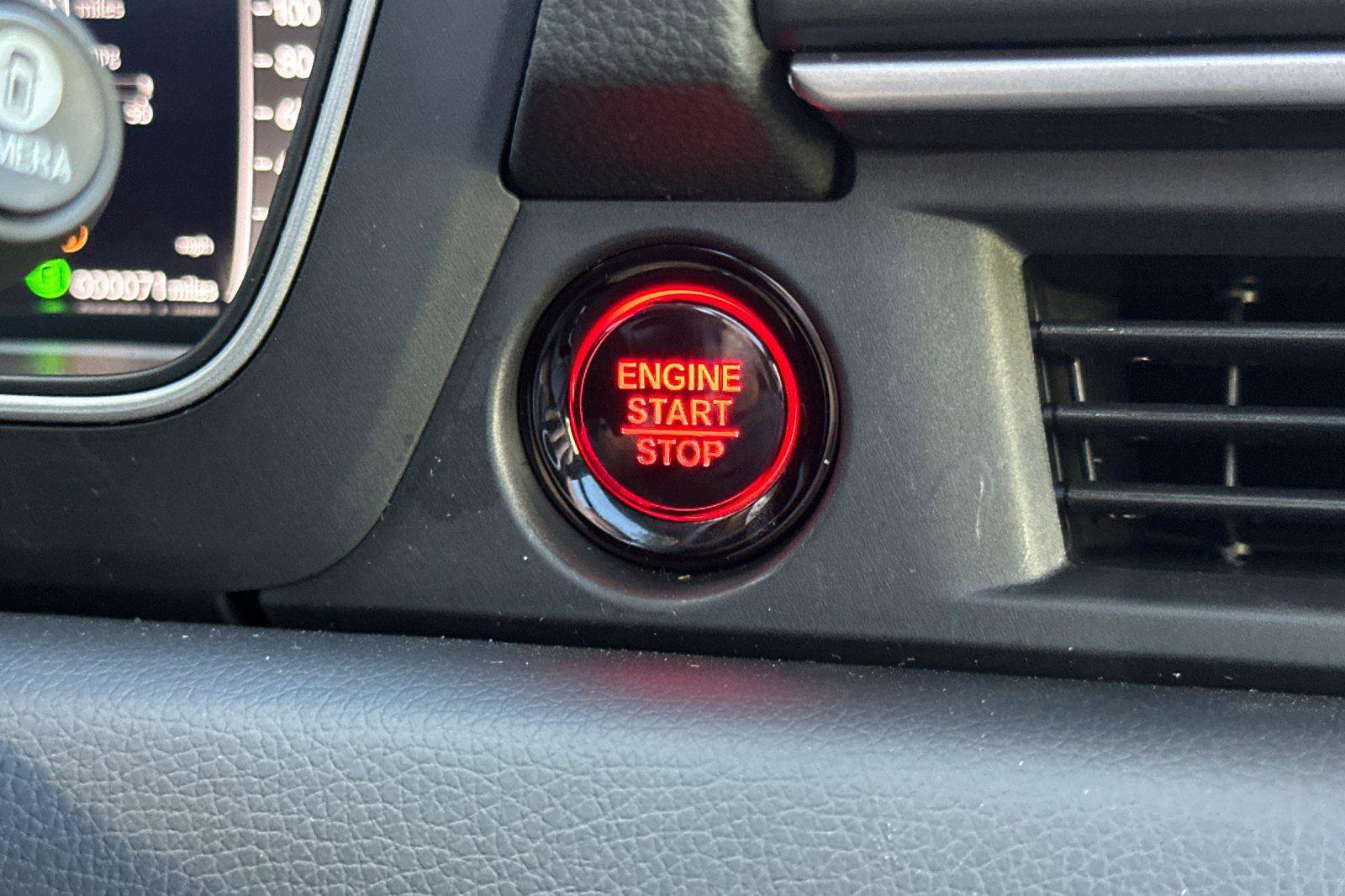 New 2025 Honda Pilot Elite image 24