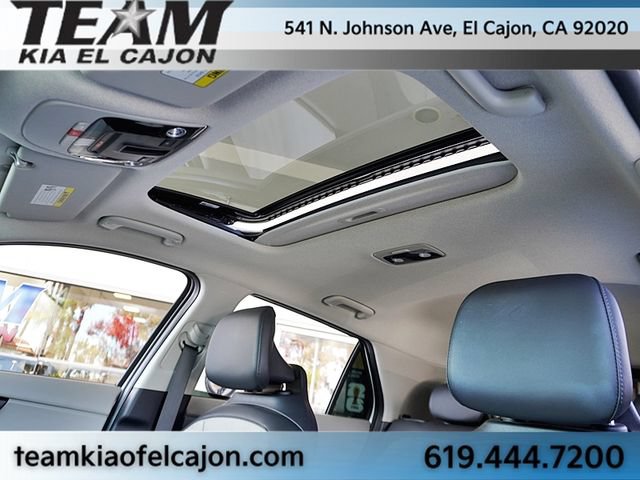 Certified 2023 Kia Niro Wave FWD image 16