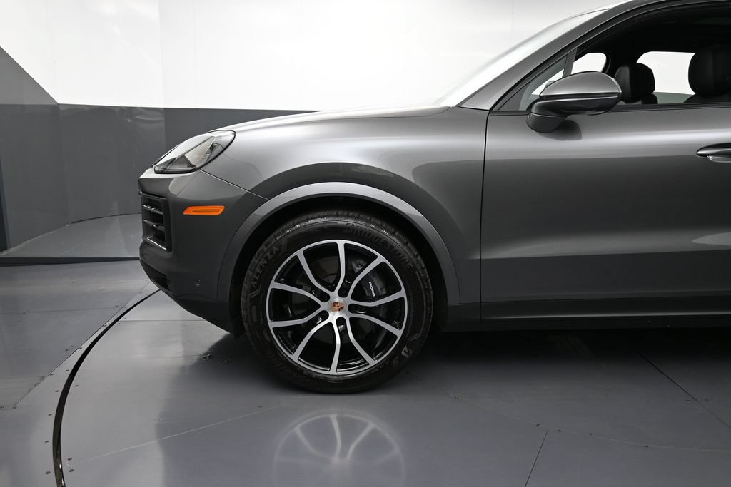 Certified 2026 Porsche Cayenne AWD/4WD image 12