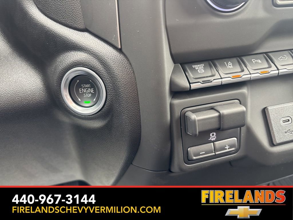 New 2025 Chevrolet Silverado 2500 Custom w/ Custom Value Package image 24