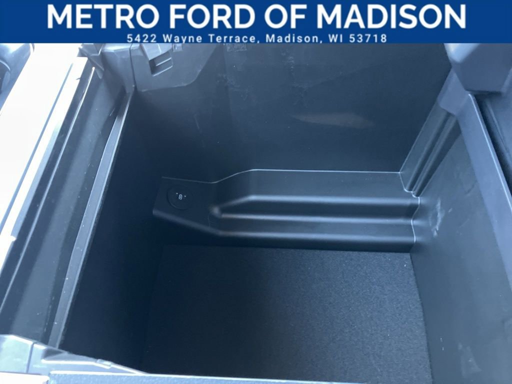 Used 2025 Ford F150 Platinum w/ Equipment Group 702A High image 24