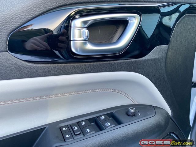 New 2026 Jeep Compass Limited w/ Sun, Sound & Navigation Group image 24