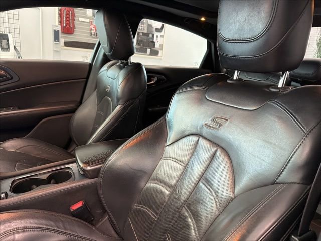 Used 2015 Chrysler 200 S w/ Navigation & Sound Group I image 16