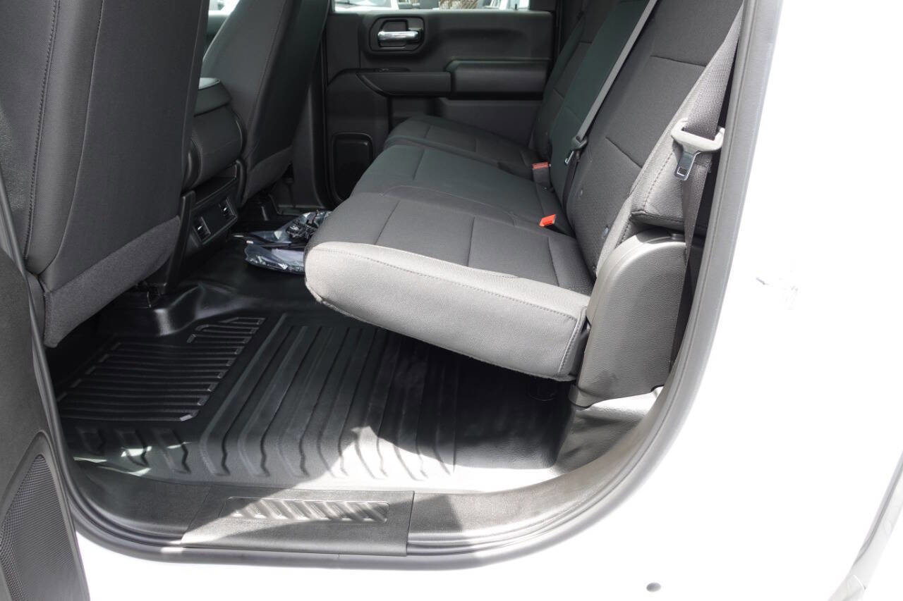 Used 2024 GMC Sierra 2500 Pro w/ Convenience Package image 20