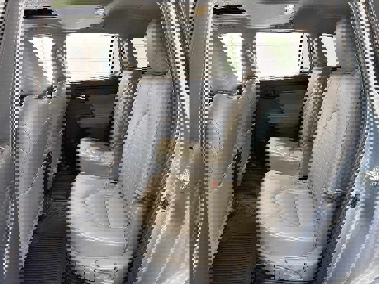 Certified 2024 Toyota Highlander XLE image 39