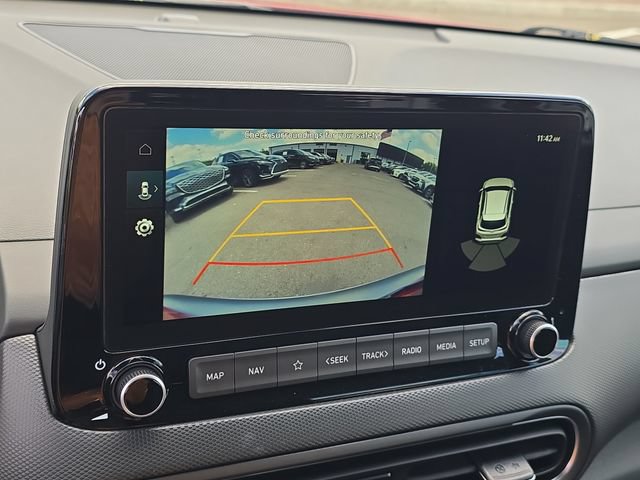 Used 2023 Hyundai Kona Limited AWD/4WD image 24