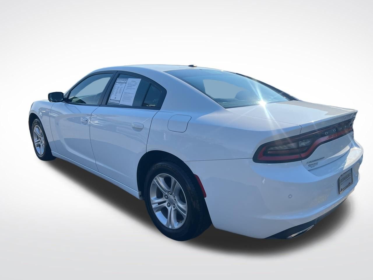 Used 2022 Dodge Charger SXT RWD image 3