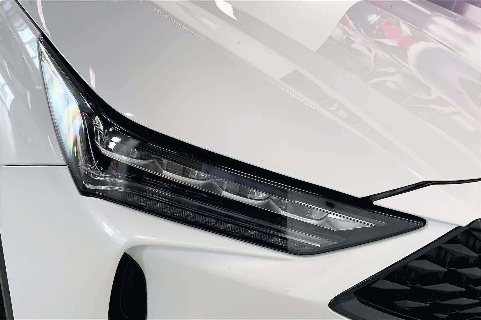 Used 2022 Acura MDX A-Spec AWD/4WD image 25