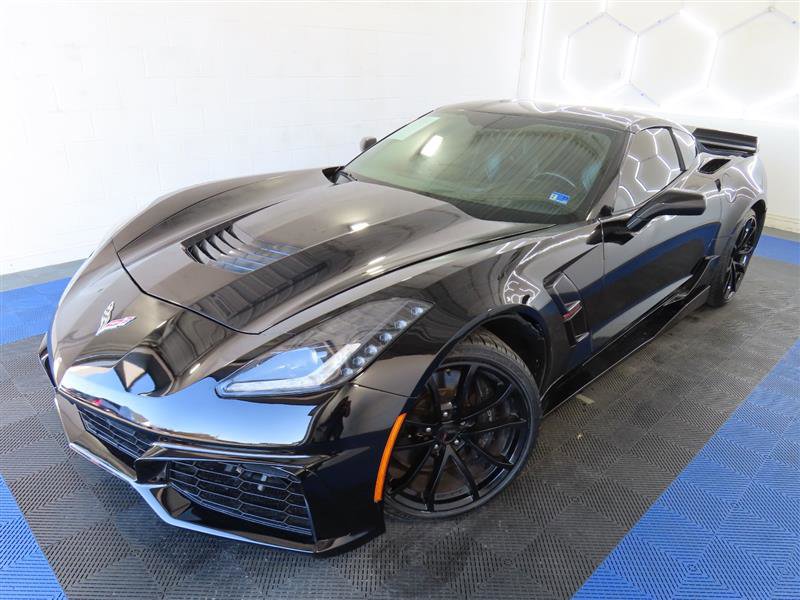 Used 2019 Chevrolet Corvette Grand Sport image 1