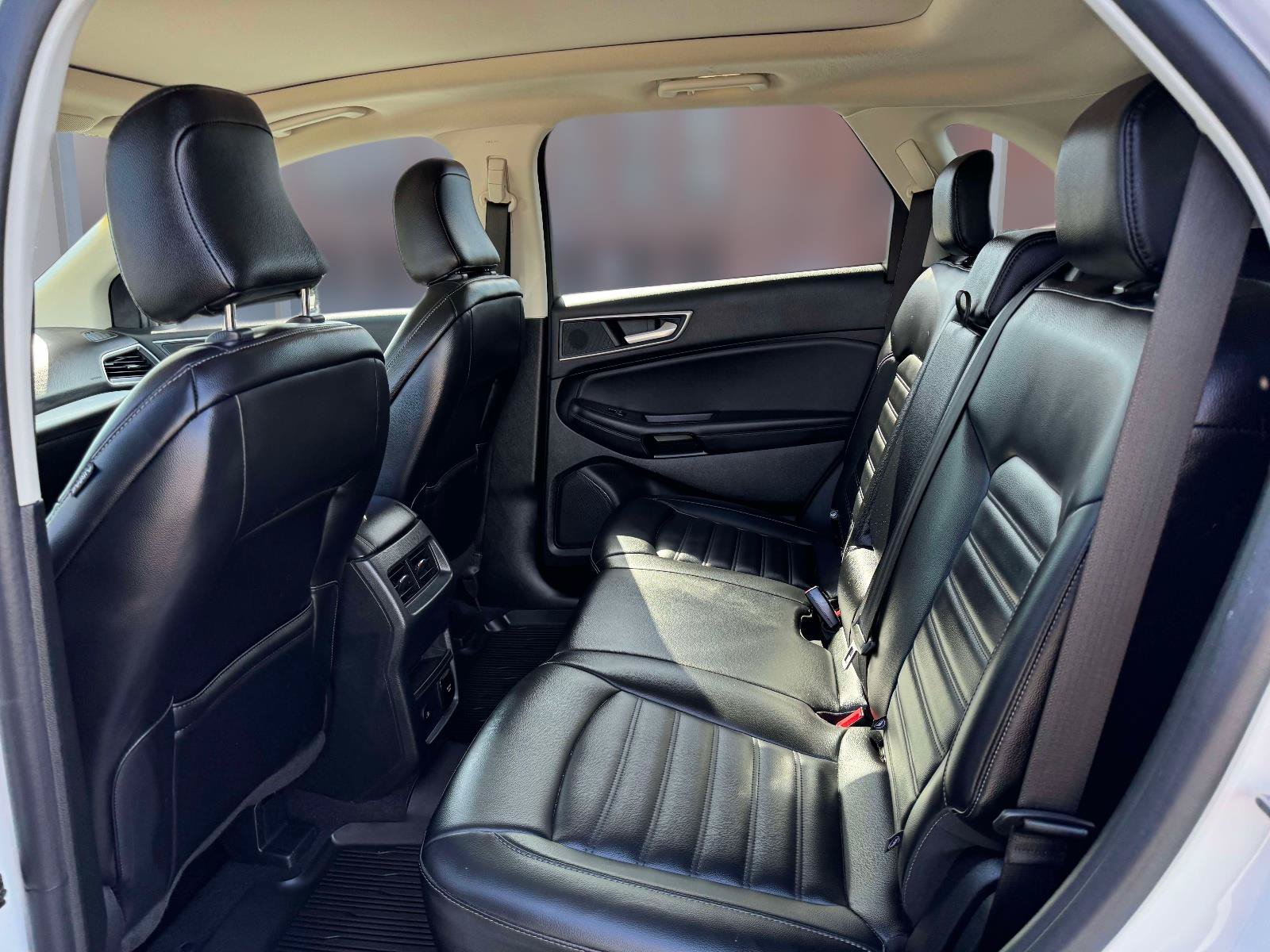 Certified 2024 Ford Edge SEL w/ Convenience Package AWD/4WD image 9