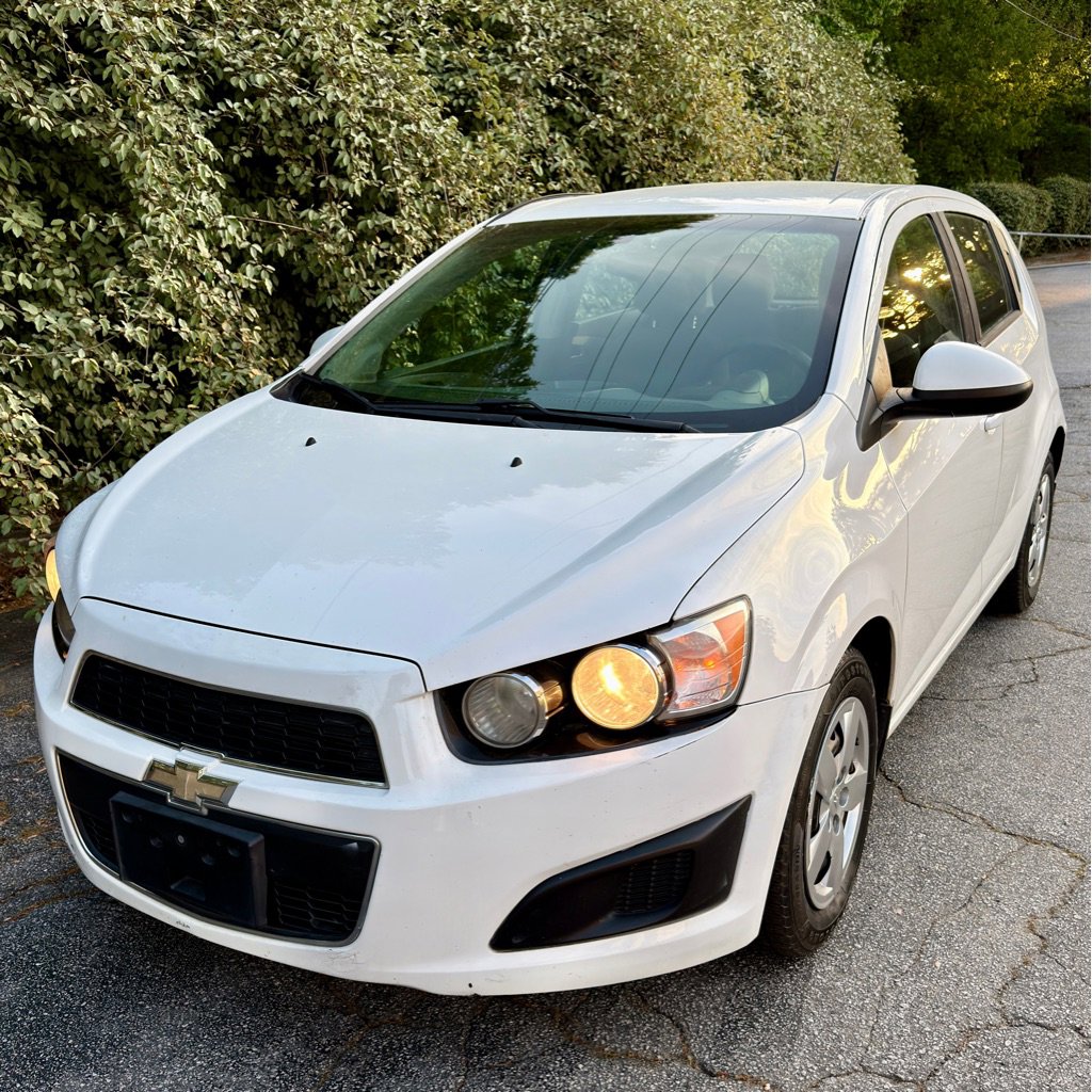 Used 2014 Chevrolet Sonic LS image 6