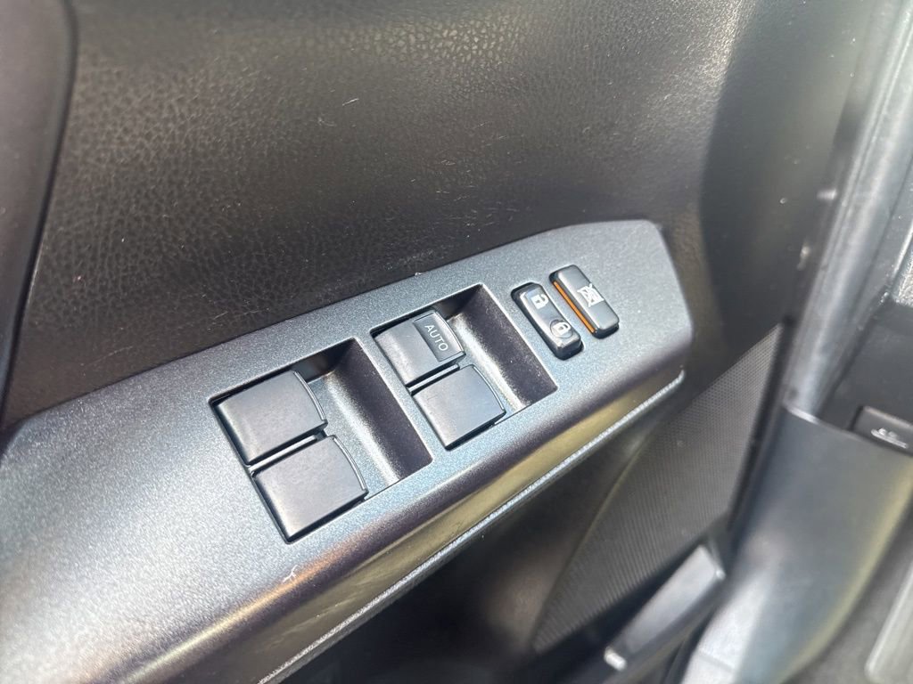 Used 2018 Toyota RAV4 XLE w/ Plus Extra Value Package image 24