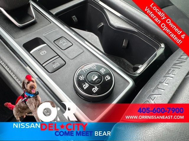 Used 2024 Nissan Pathfinder SL w/ SL Premium Package AWD/4WD image 26
