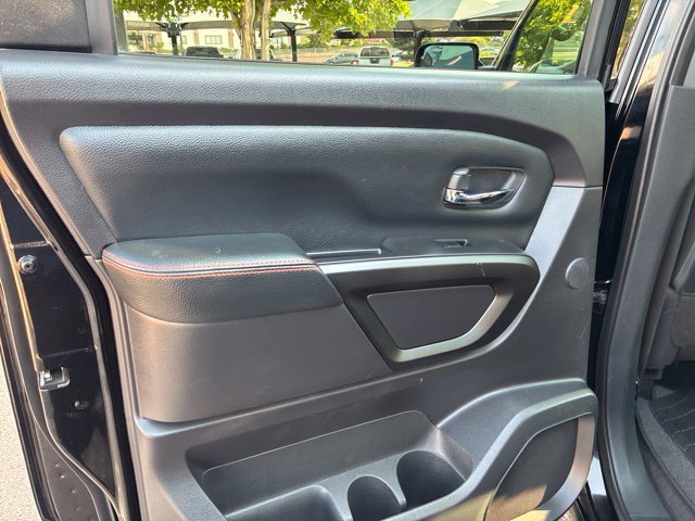 Used 2021 Nissan Titan PRO-4X w/ Pro-4x Convenience Package AWD/4WD image 26
