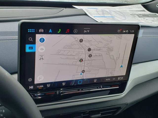 New 2025 Volkswagen ID.4 Pro S Plus image 10