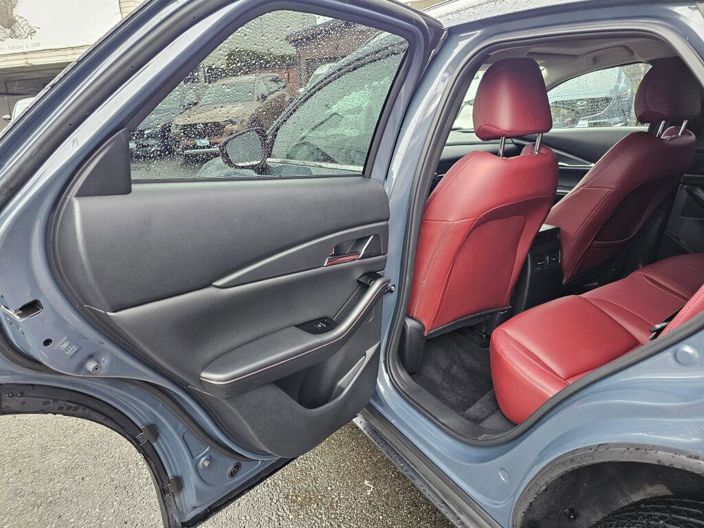 Used 2023 MAZDA CX-30 AWD 2.5 S w/ Preferred Package image 16