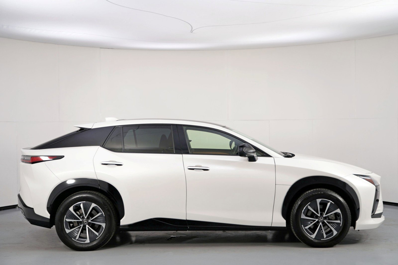 Used 2023 Lexus RZ 450e Premium w/ Accessory Package (2T) image 54