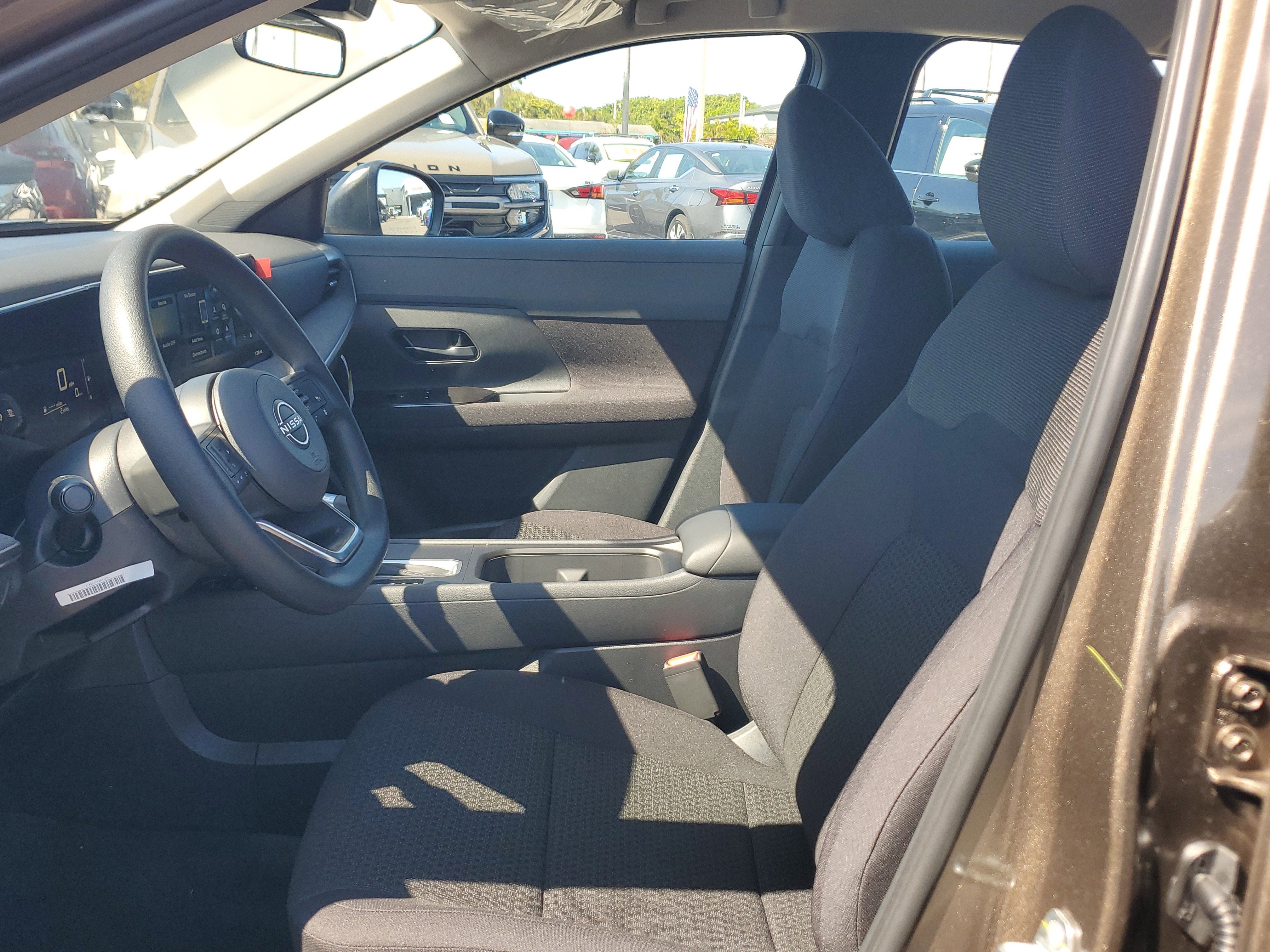 New 2026 Nissan Kicks S FWD image 10