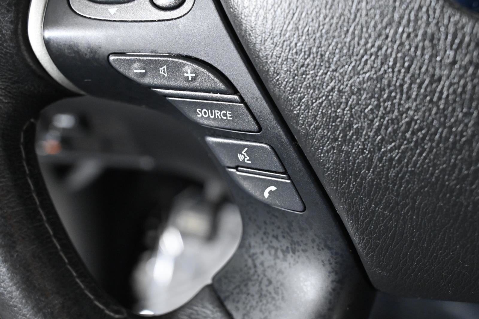 Used 2019 INFINITI QX60 Luxe w/ Essential Package AWD/4WD image 11
