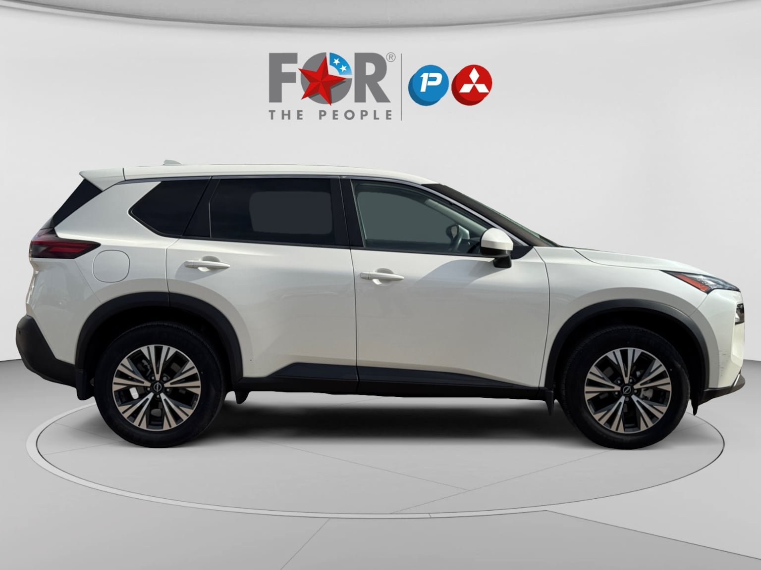 Used 2023 Nissan Rogue SV FWD image 6