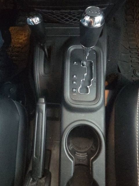 Used 2017 Jeep Wrangler Unlimited Rubicon AWD/4WD image 26