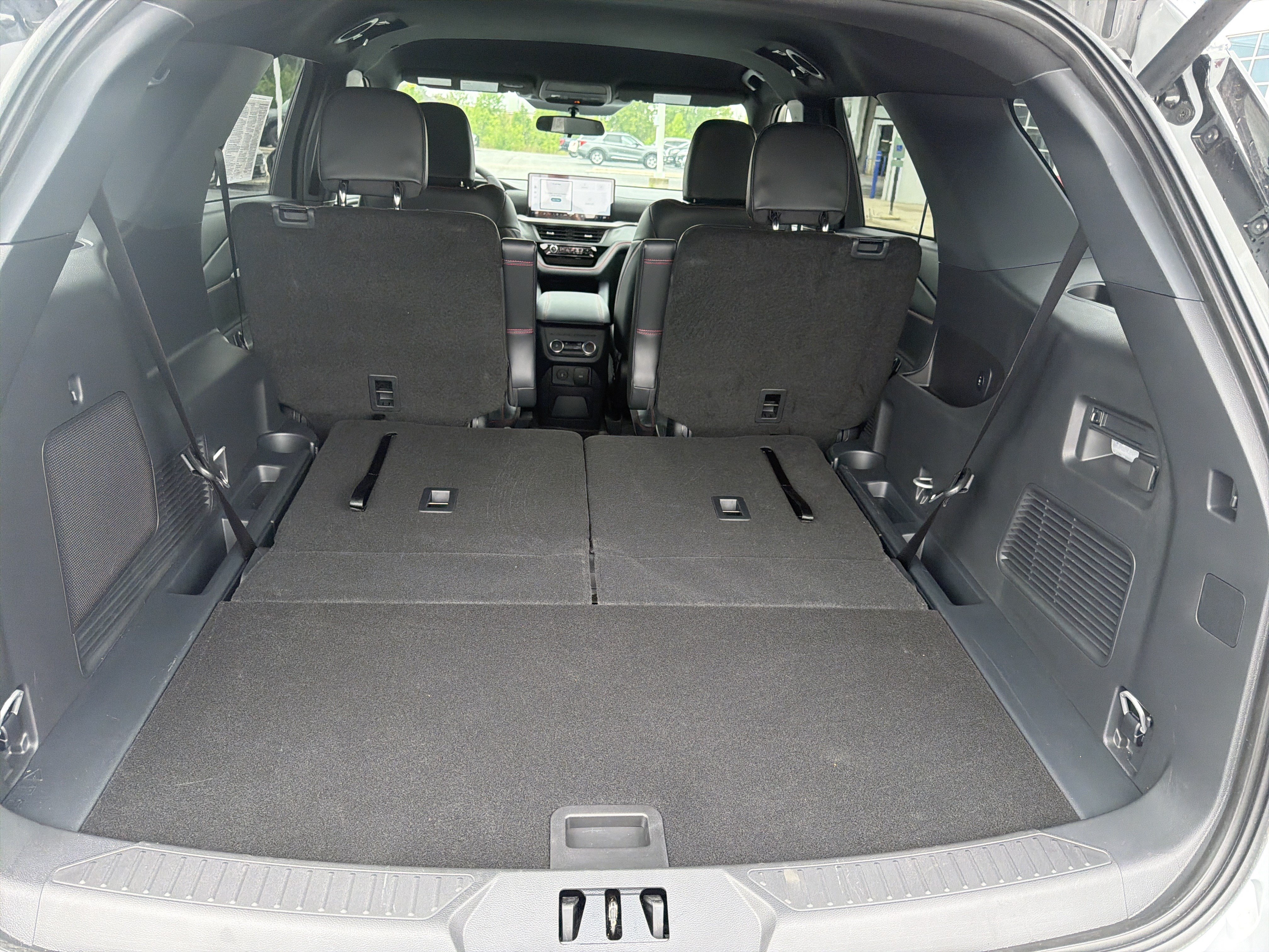 Used 2026 Ford Explorer ST-Line AWD/4WD image 14